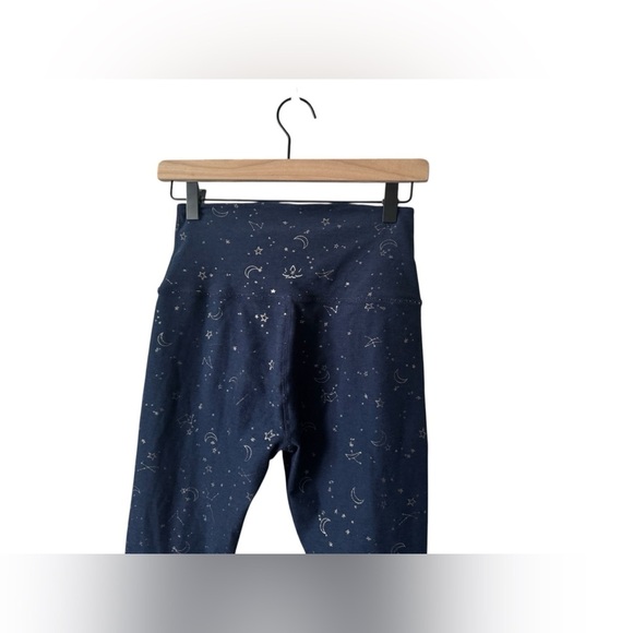 Beyond Yoga 339 High Waisted Midi Legging in Nocturnal Navy-G - Picture 9 of 11